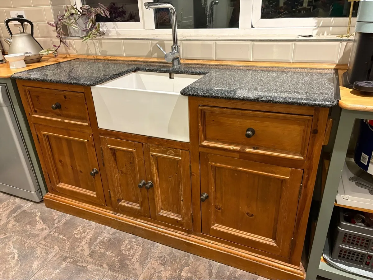 Kitchen units - Image 3