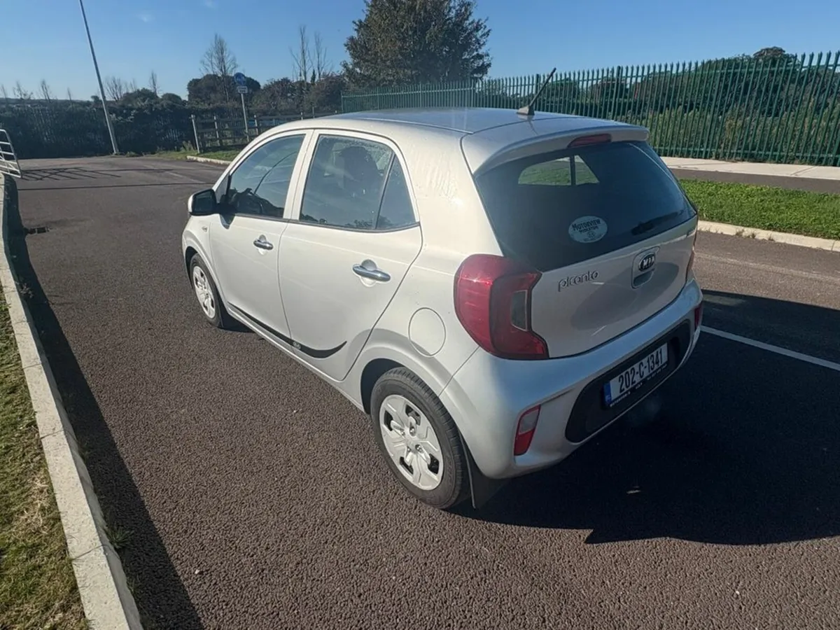 Kia Picanto 1.0P immaculate condition! Bluetooth, - Image 4