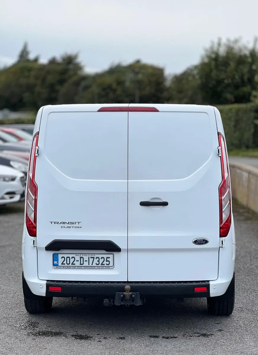 Ford Transit Custom 2020 Crew cab 5 seater - Image 3
