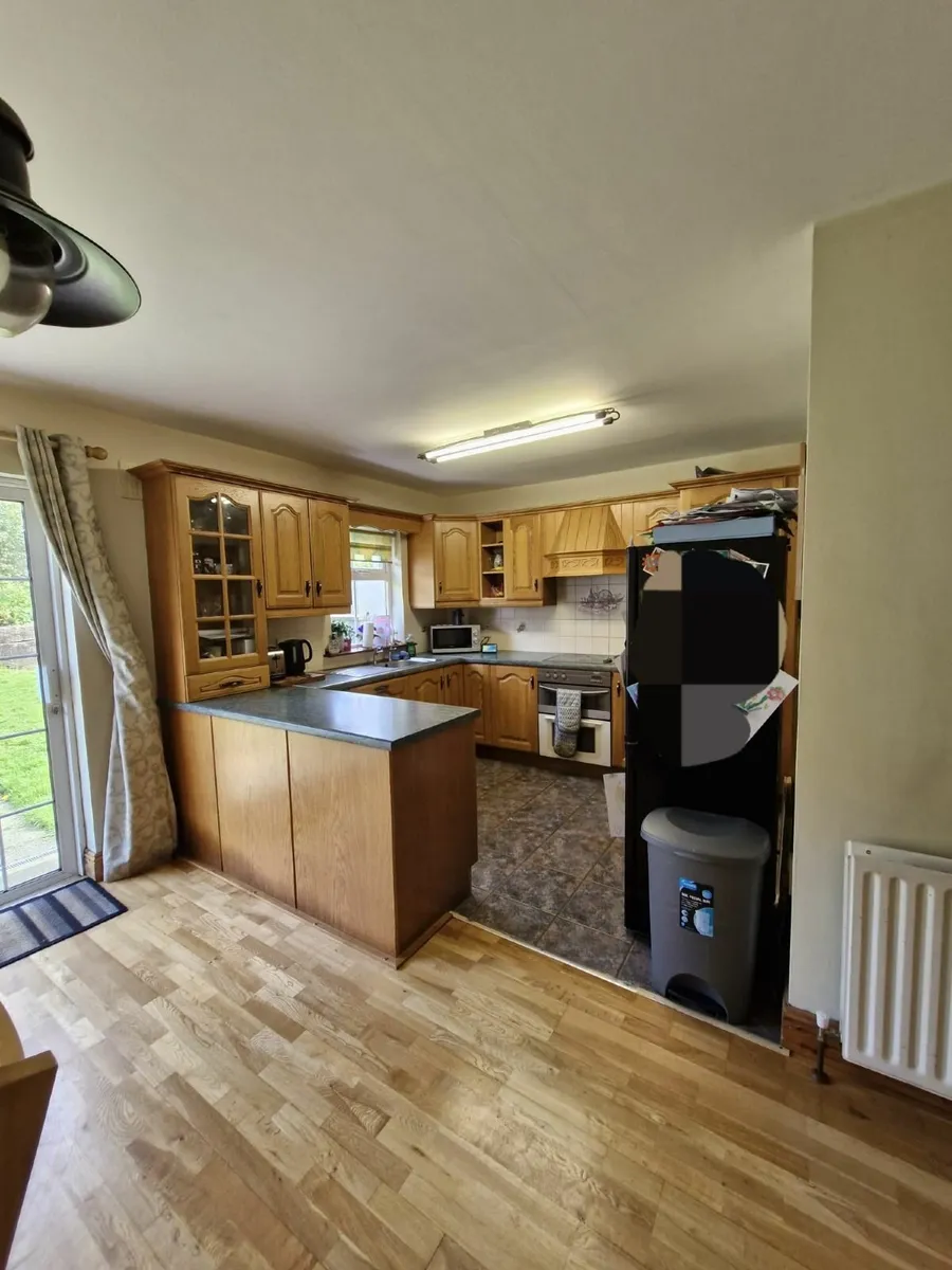 Kitchen - Image 2