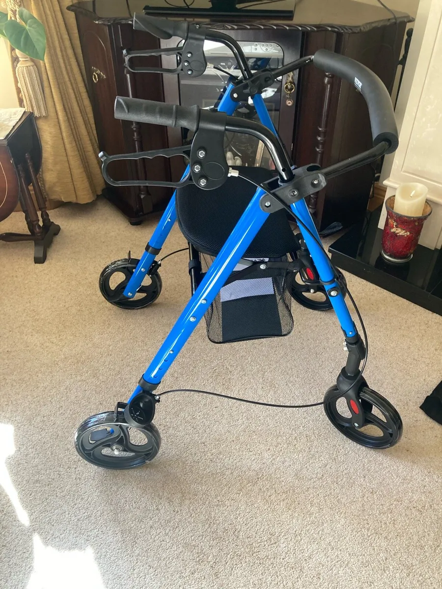 Mobility rollator - Image 4