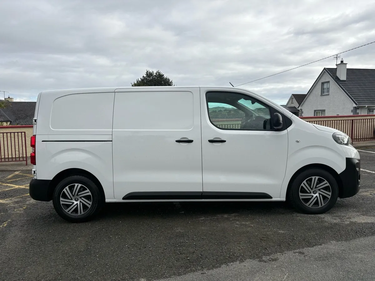 2022 (221) PEUGEOT EXPERT PROFESSIONAL - Image 2