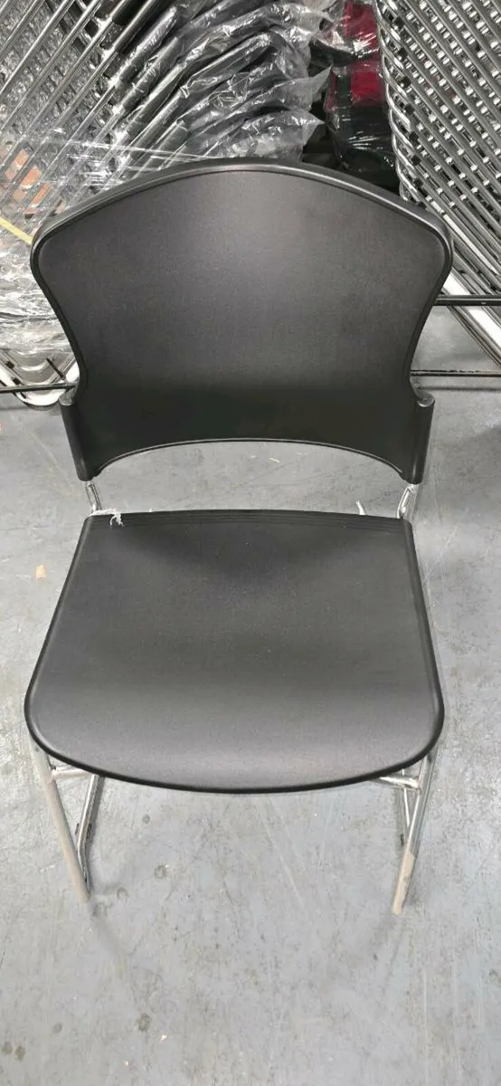 Skid frame chairs x 50 (new) - Image 1