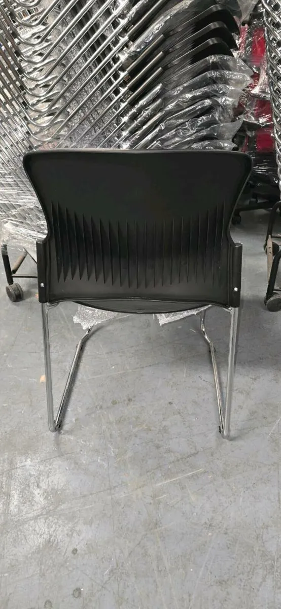 Skid frame chairs x 50 (new) - Image 2