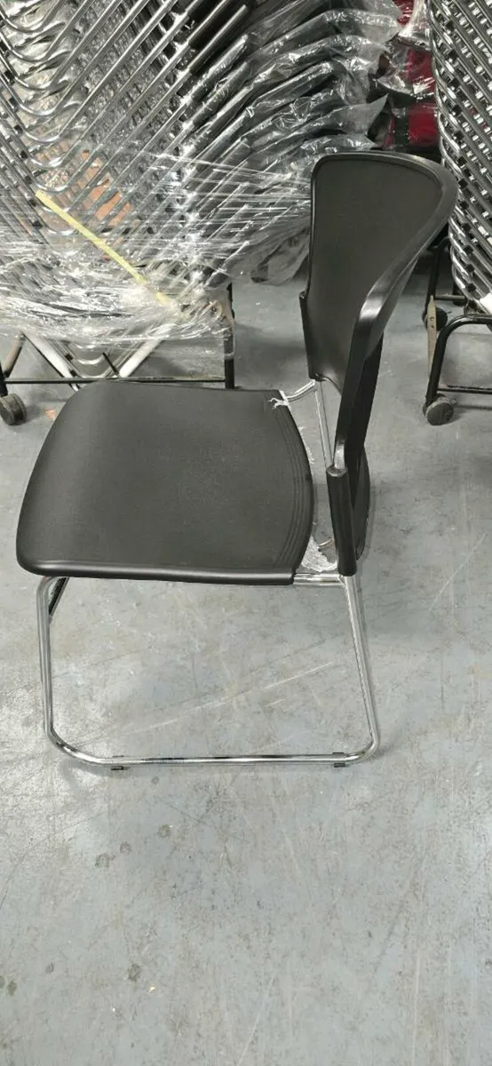 Skid frame chairs x 50 (new) - Image 3