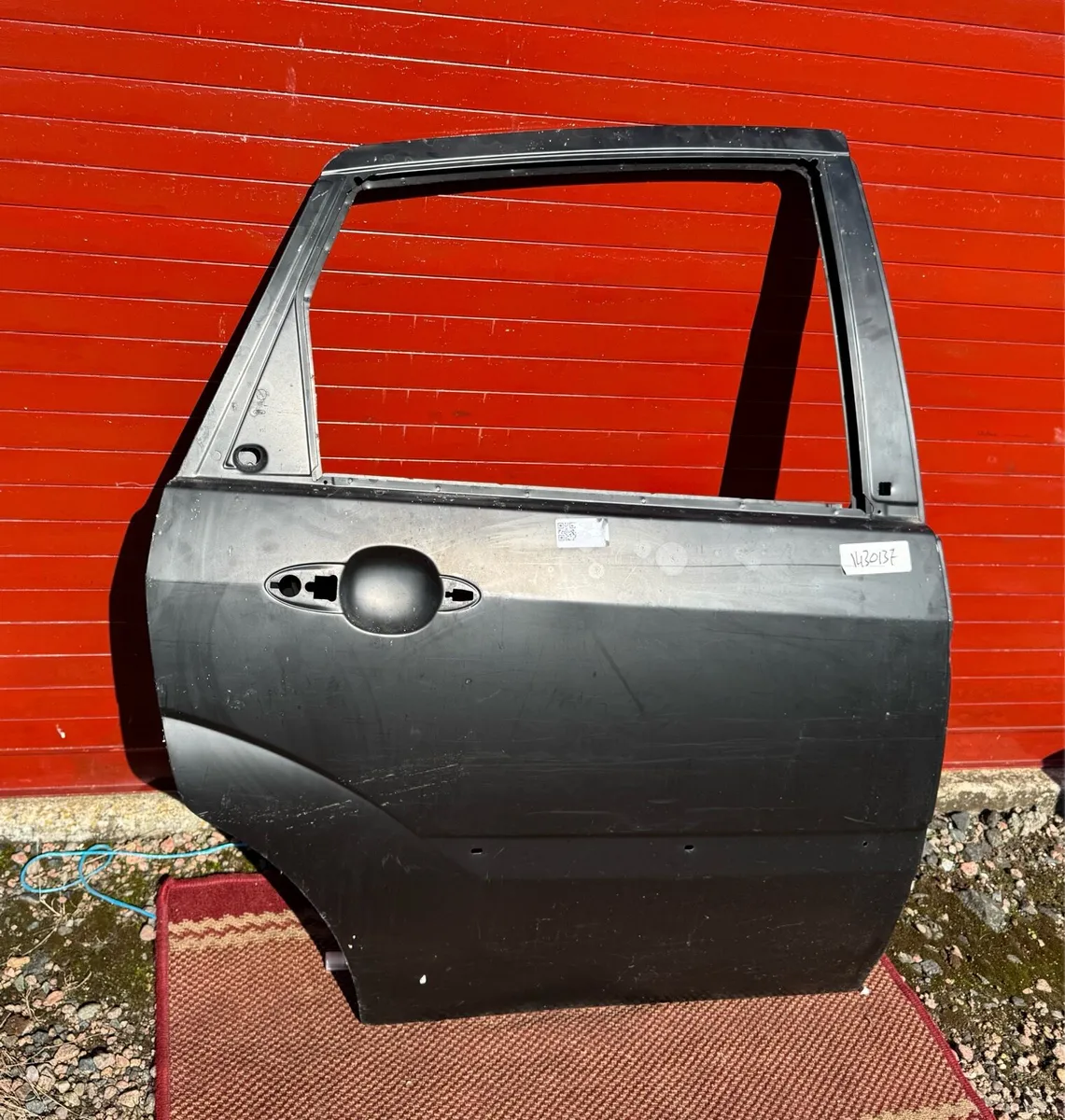 Ford Focus MK1 NOS Rear Right Door - Image 1