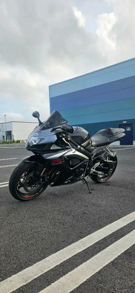 Gsxr 750 - Image 2