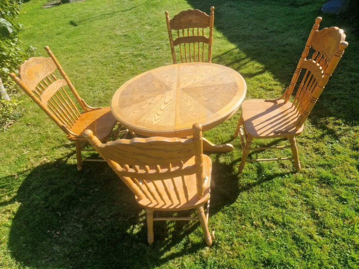 Round KItchen Table. &   Four. Chairs - Image 2