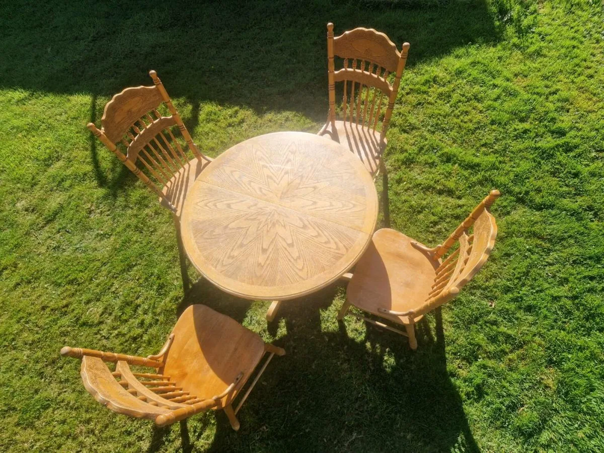 Round KItchen Table. &   Four. Chairs - Image 3