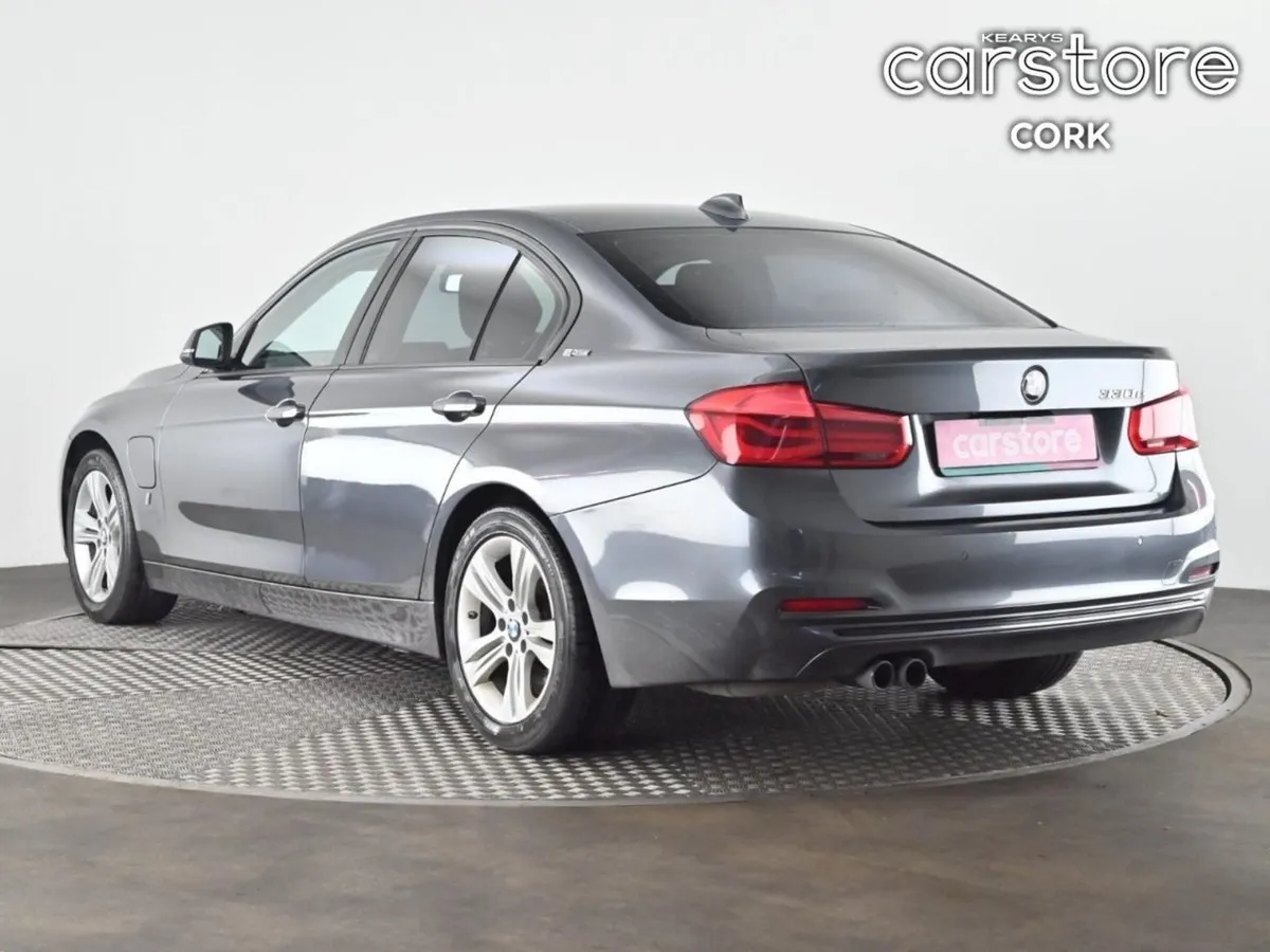 BMW 3 Series 330e Sport - Image 4