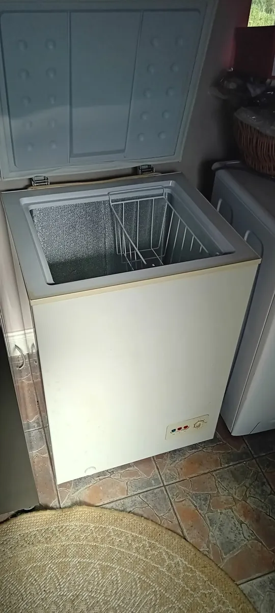 Fridge freezer - Image 1