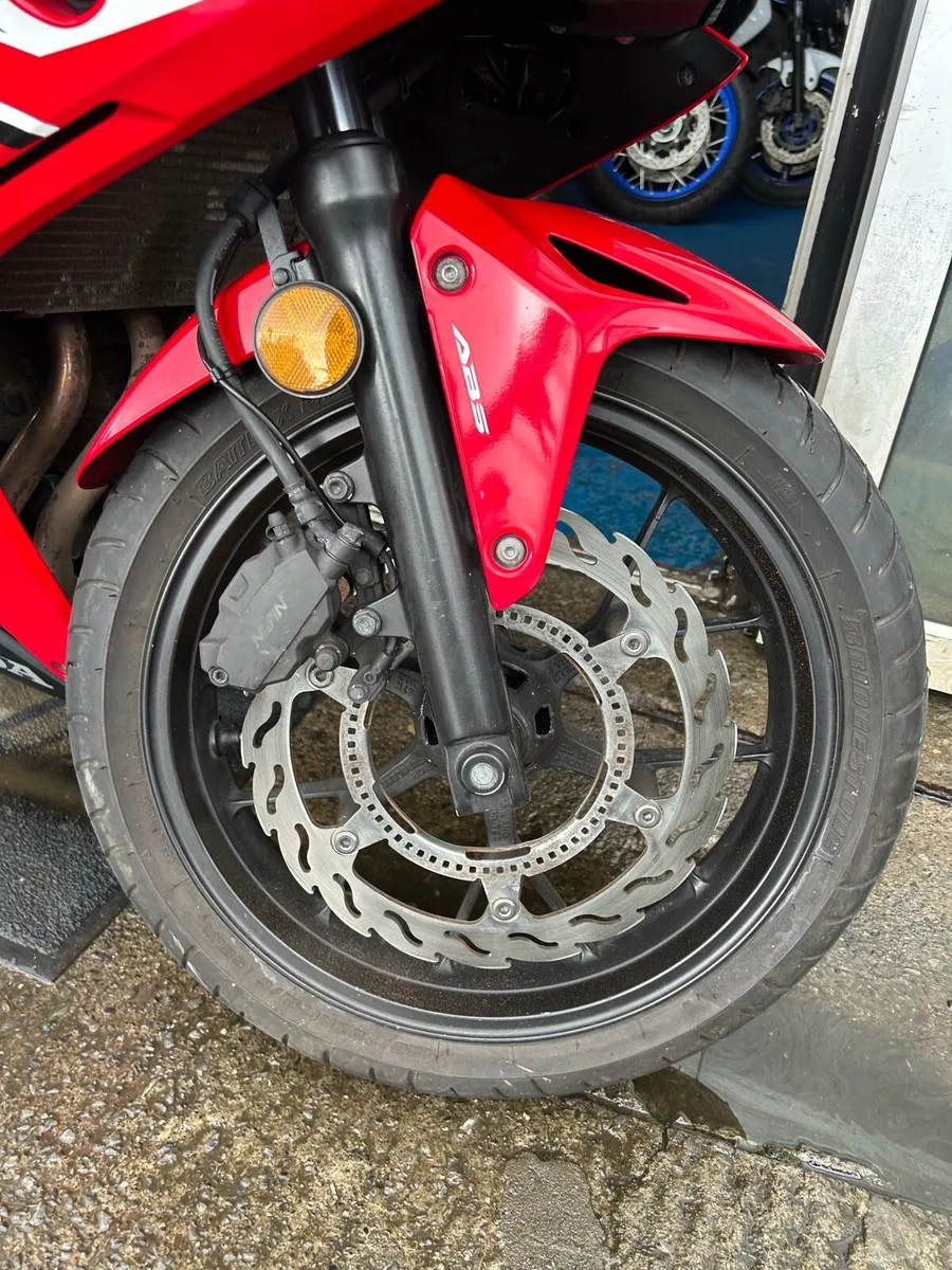 182 Honda CBR500R - Image 4