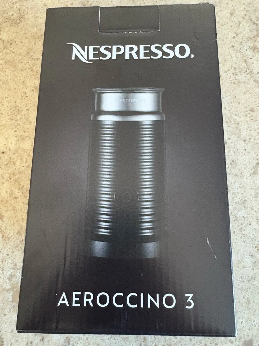 Nespresso milk frother - Image 3