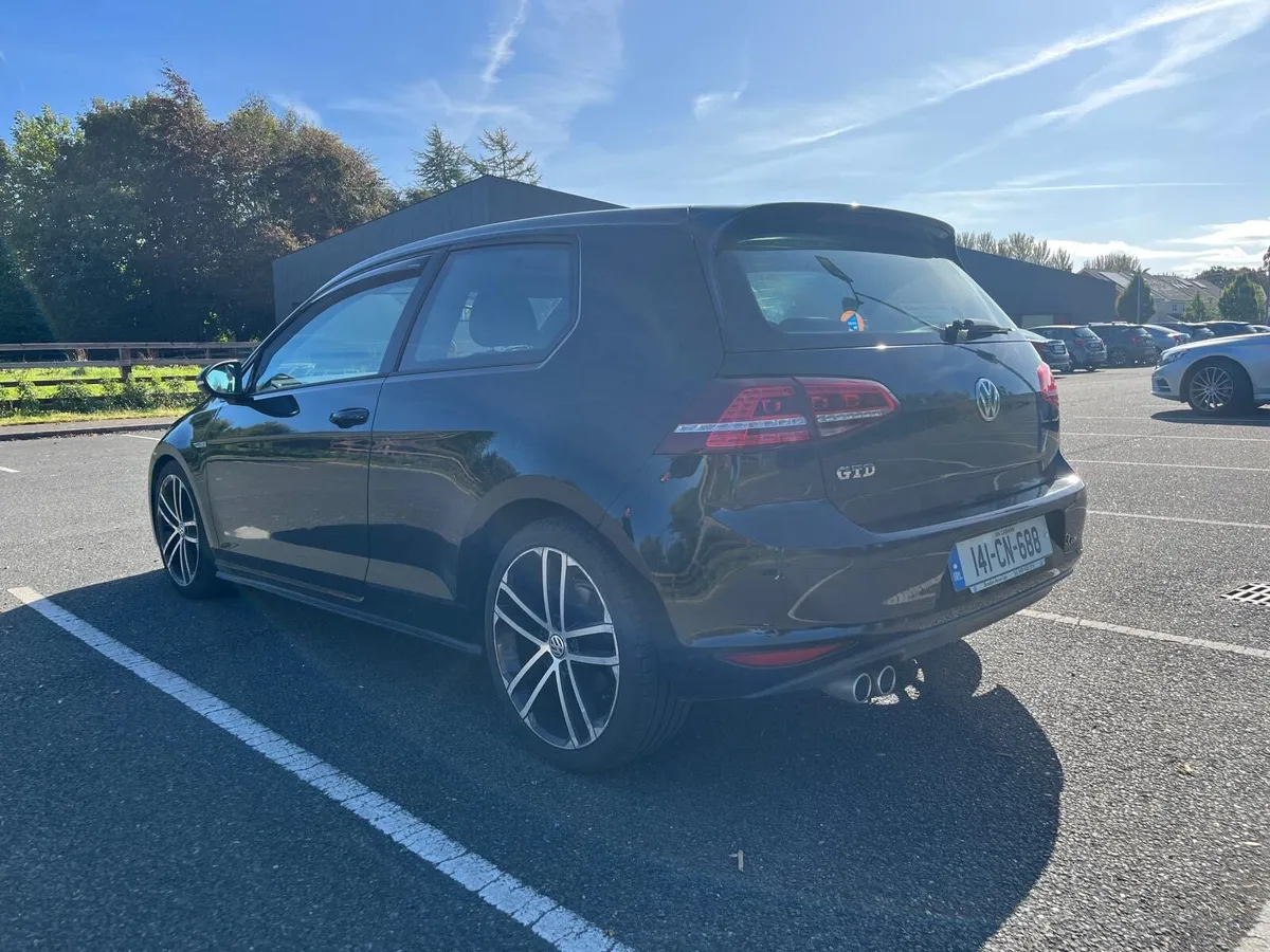 Volkswagen Golf GTD 2014 - Image 2
