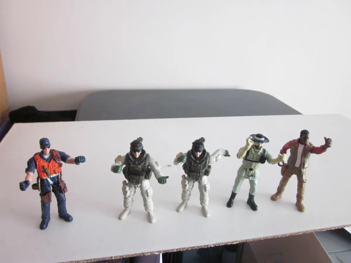 Chap Mei Action Figure X5 - Image 1