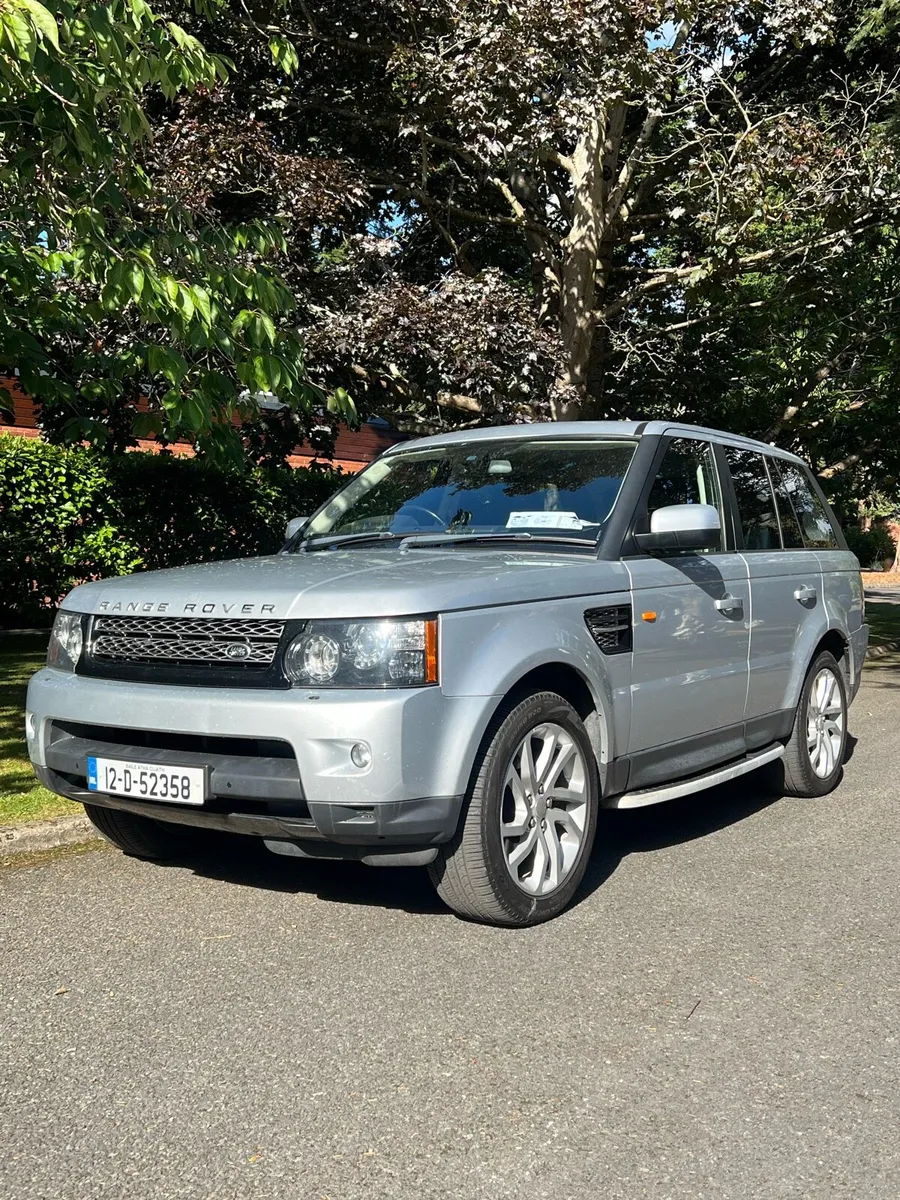 Range Rover Sport 3.0 SE (new test) - Image 2