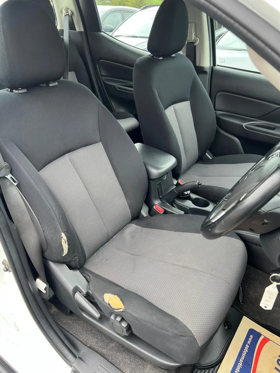Mitsubishi L200 2020 - Image 4