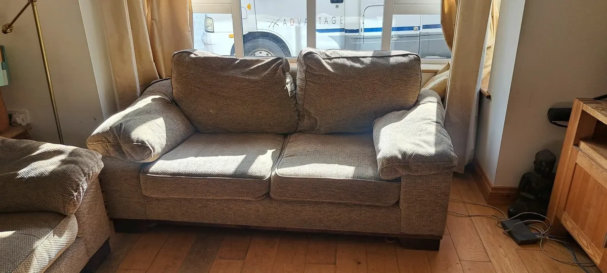 Two Sofas 3 seater and 2 seater - Image 3