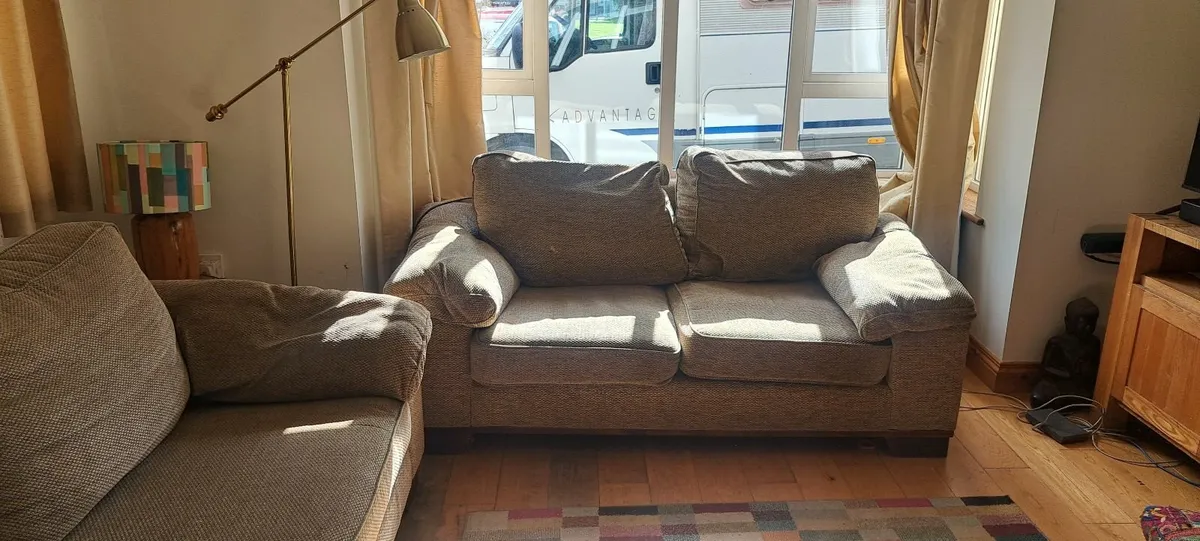 Two Sofas 3 seater and 2 seater - Image 4