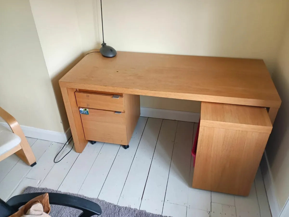 Desk