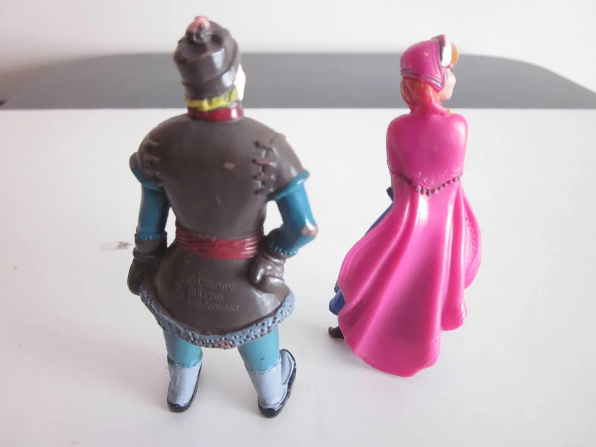 Disney's Frozen Anna and Kristoff Bullyland Figure - Image 3