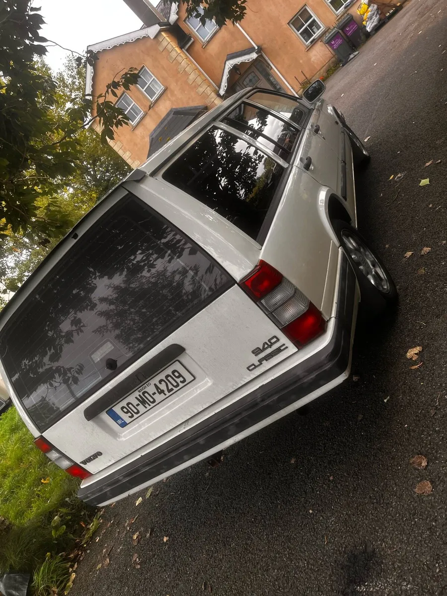 Volvo 940 - Image 3