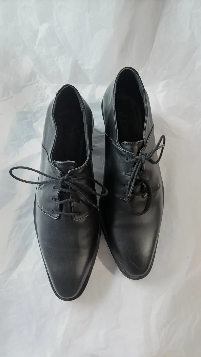 Leather Shoes (unisex) - Image 3