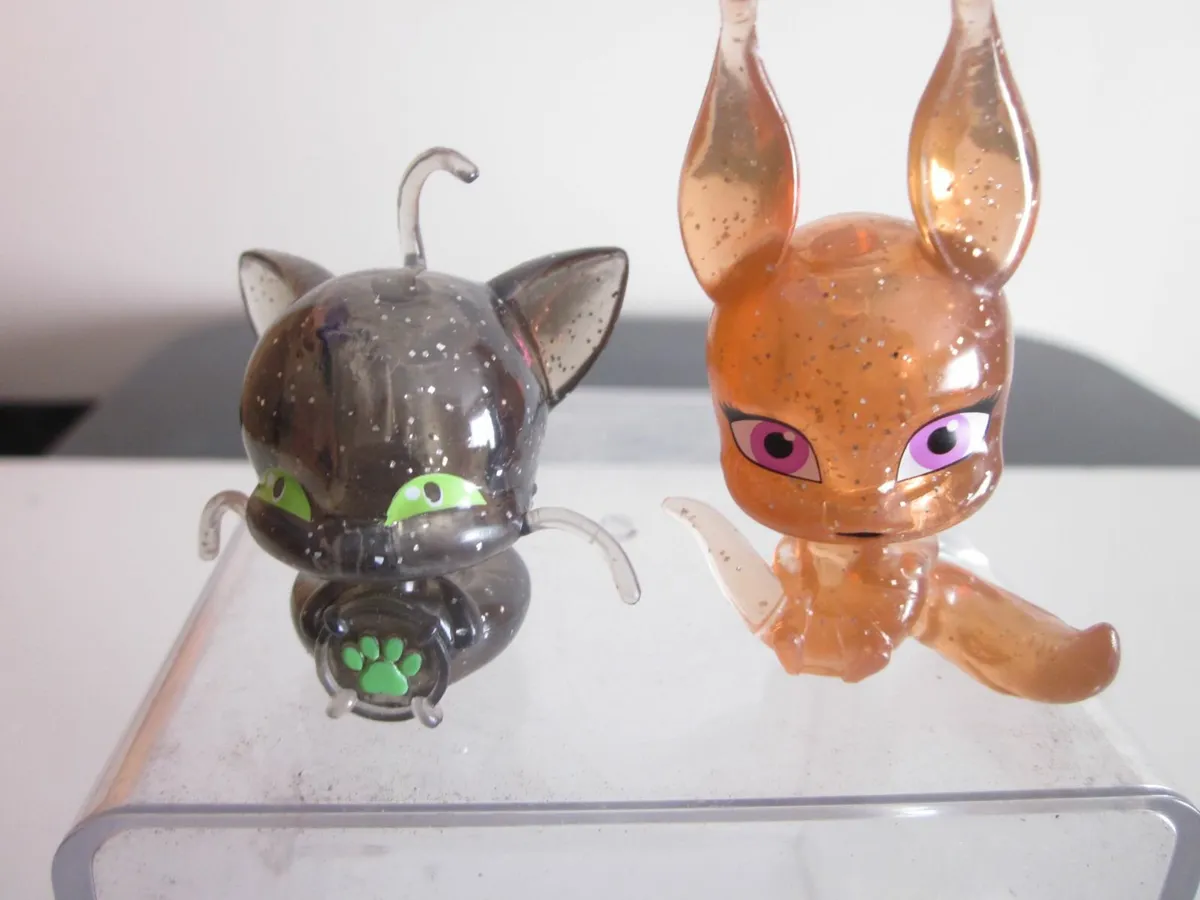 Miraculous Ladybug Kwami Surprise Glitter Figures - Image 1