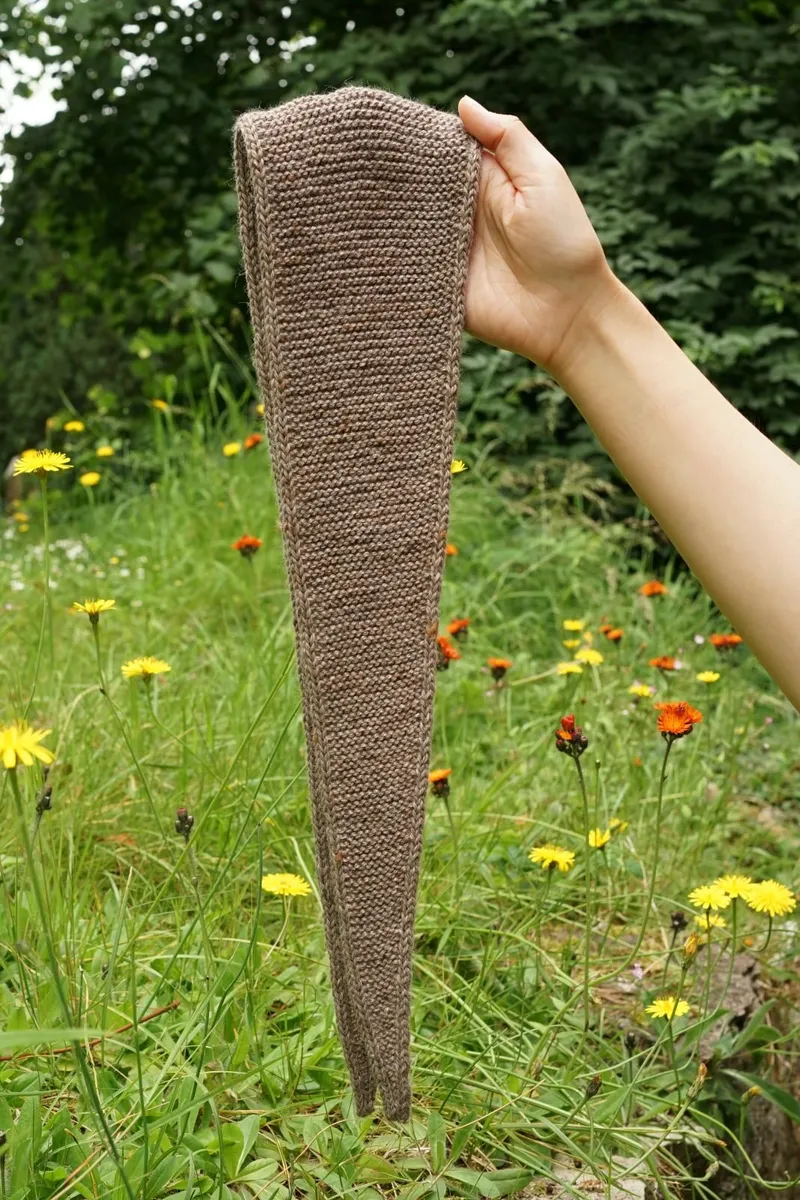 ✨ Handmade Knitted petite Scarf ✨ - Image 2