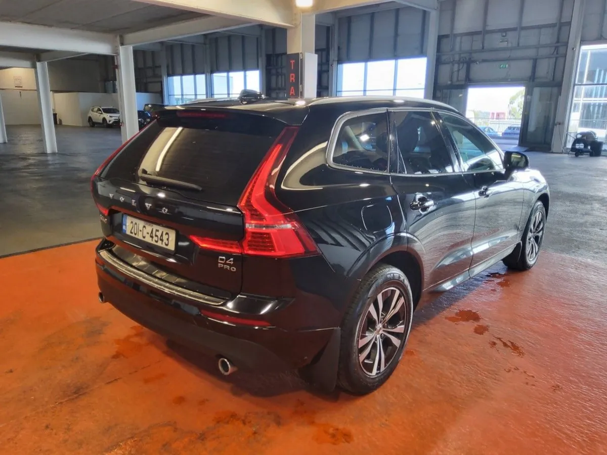 Volvo XC60 D4 (190hp) Momentum Pro Auto - Image 3