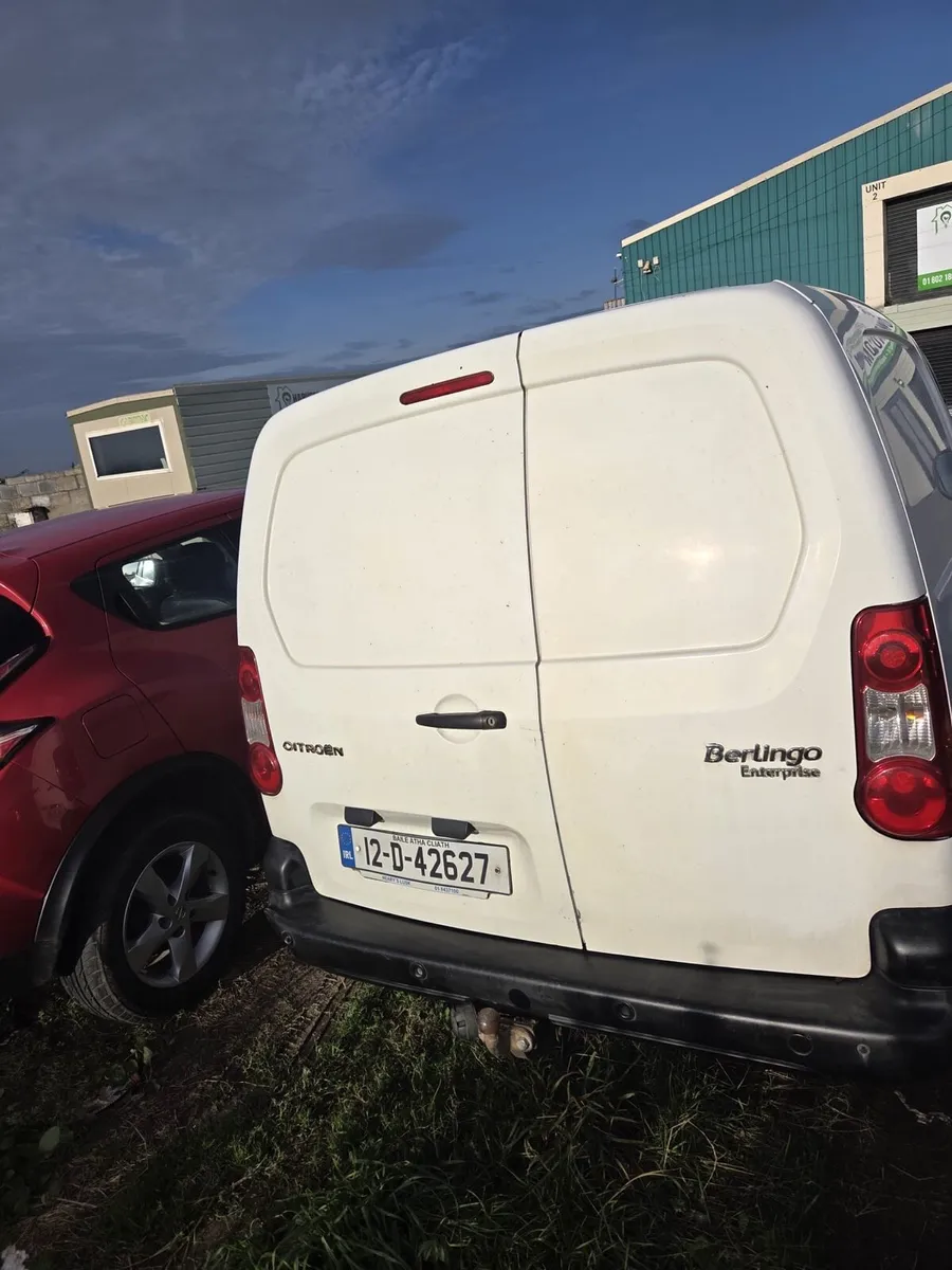 12 Citroen Berlingo van - Image 3