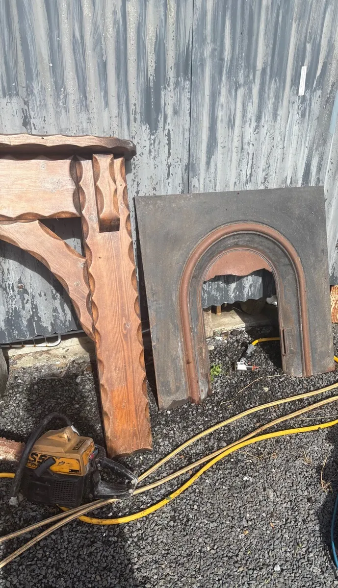 Fireplace and surround with matching mirror - Image 2