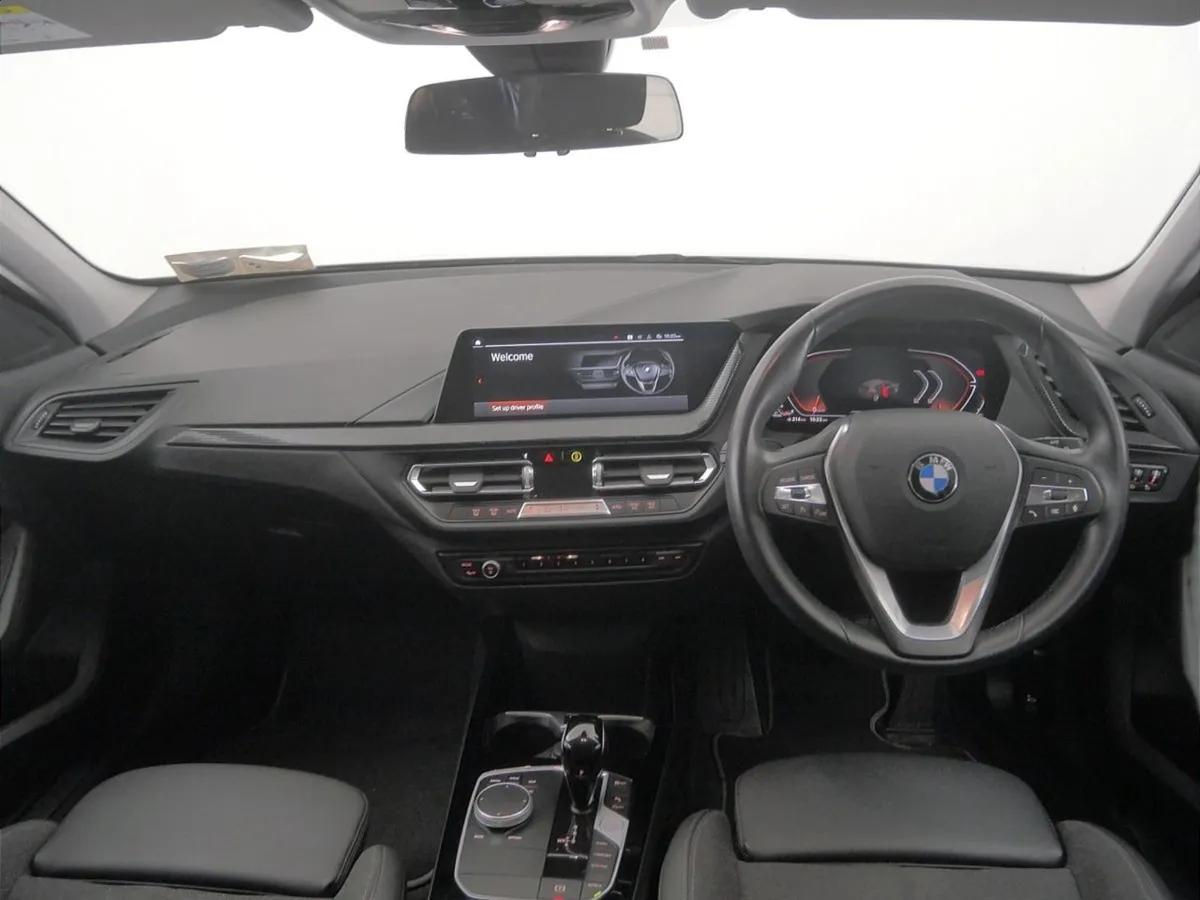 BMW 1 Series 116d Sport - Image 4