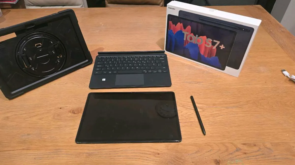Samsung Tab 7 Plus - Image 3