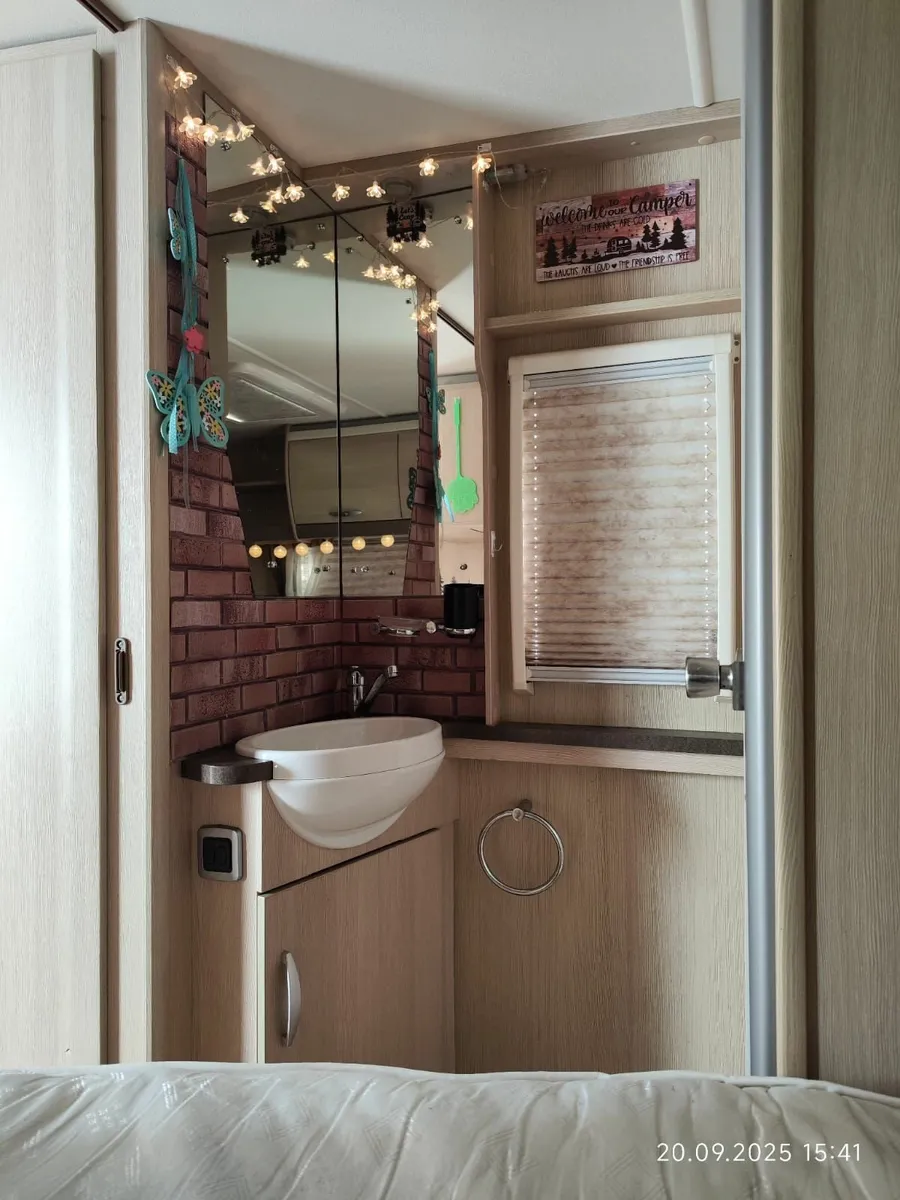 Sterling Eccles Jewel 2013 - 4 Berth - Fixed Bed - Image 3