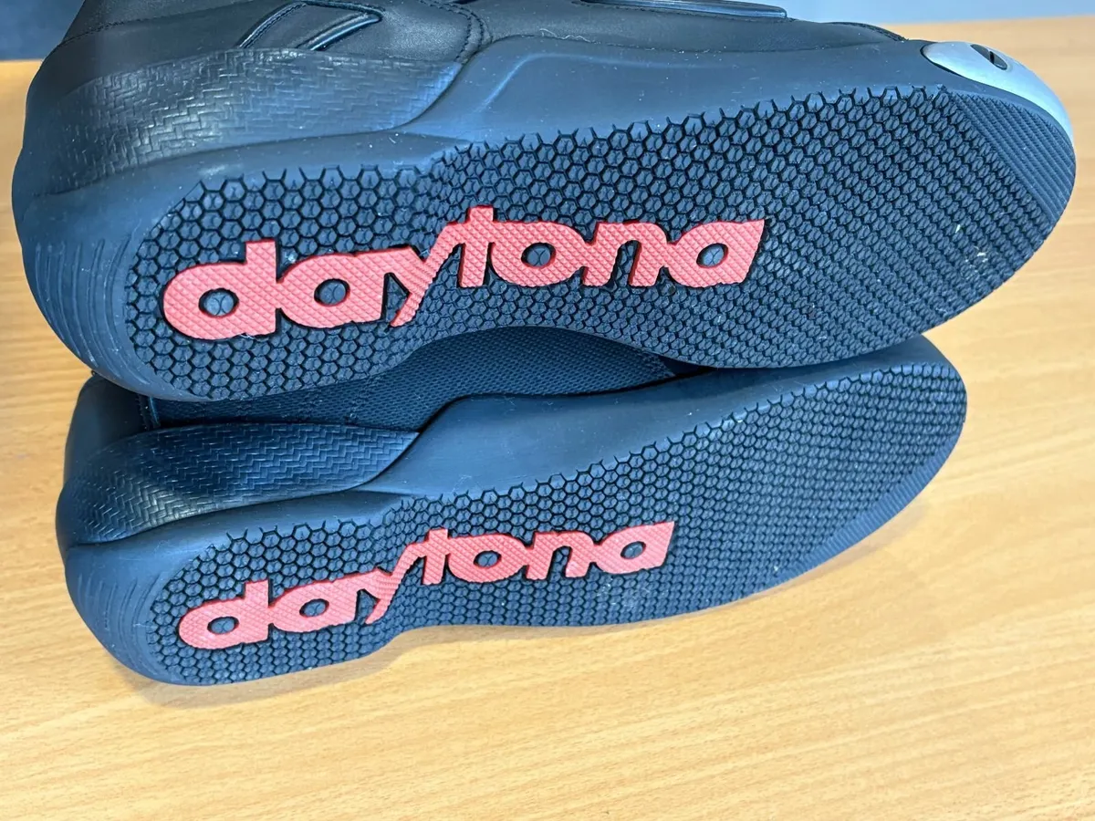 Daytona Evo Voltex GTX Boots Size 44 / UK 9.5 - Image 2