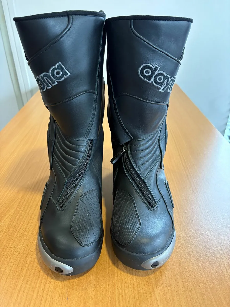Daytona Evo Voltex GTX Boots Size 44 / UK 9.5 - Image 3