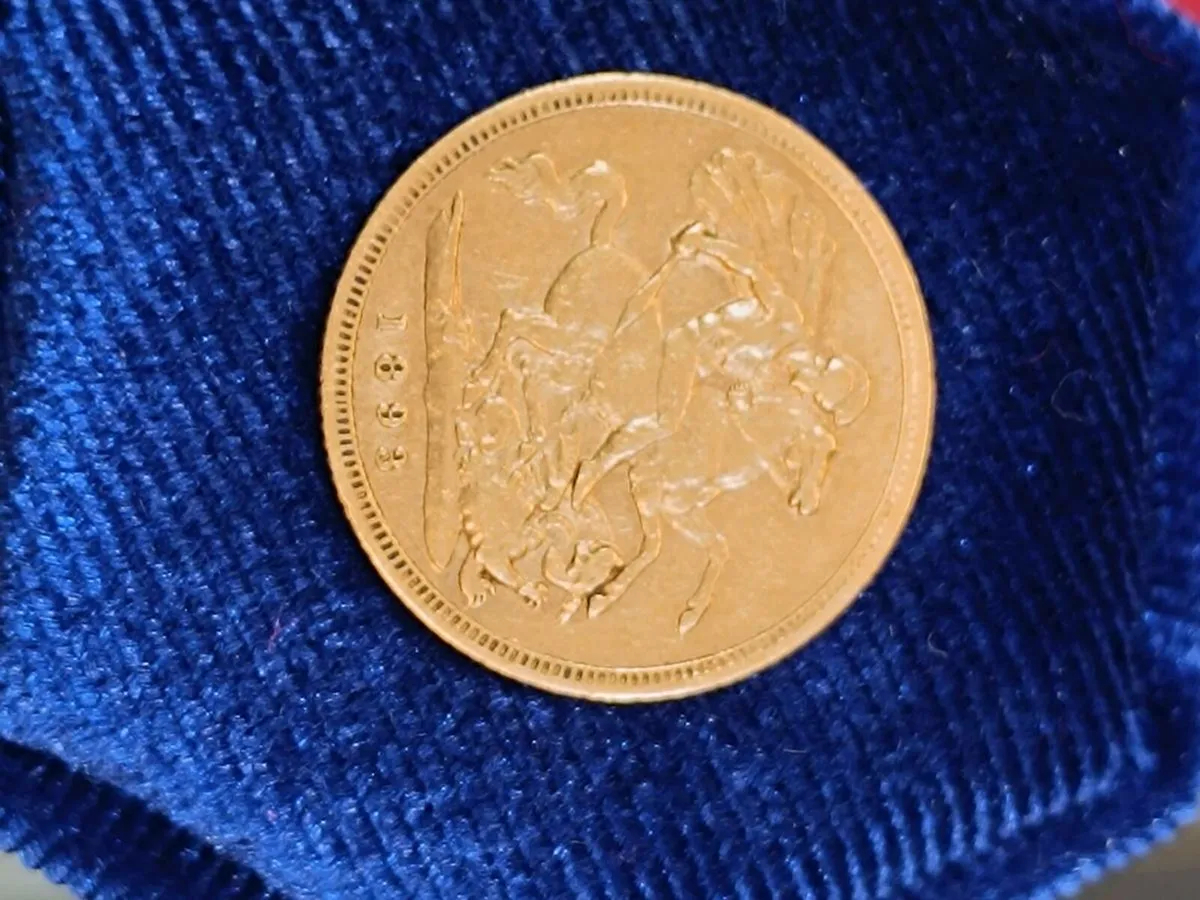 22k Half Sovereign Coin 1893 - Image 2