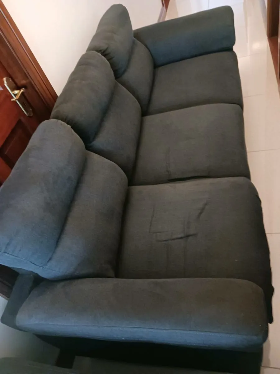 Couches - Image 4