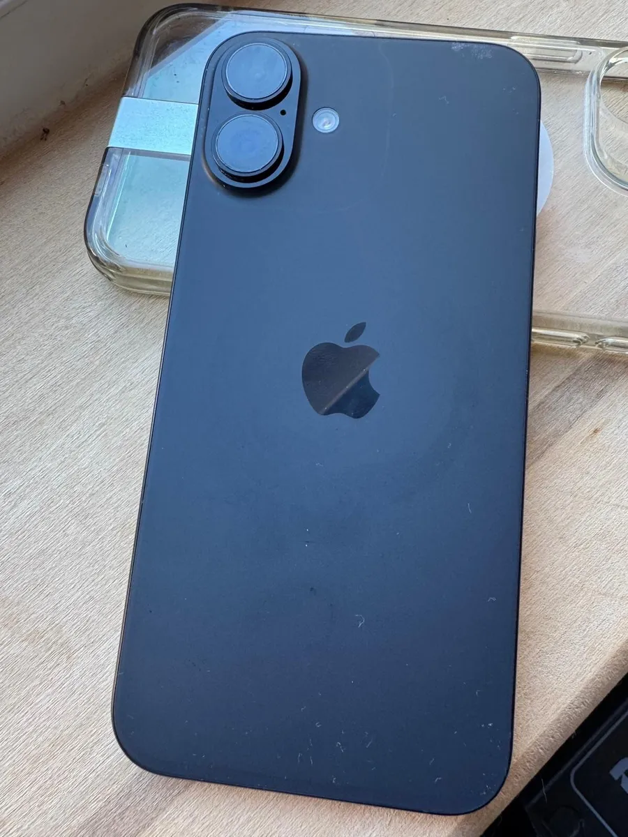 iPhone 16 Plus 128G - Image 3