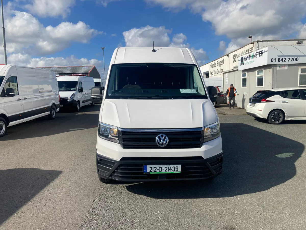 Volkswagen Crafter 2021 - Image 2