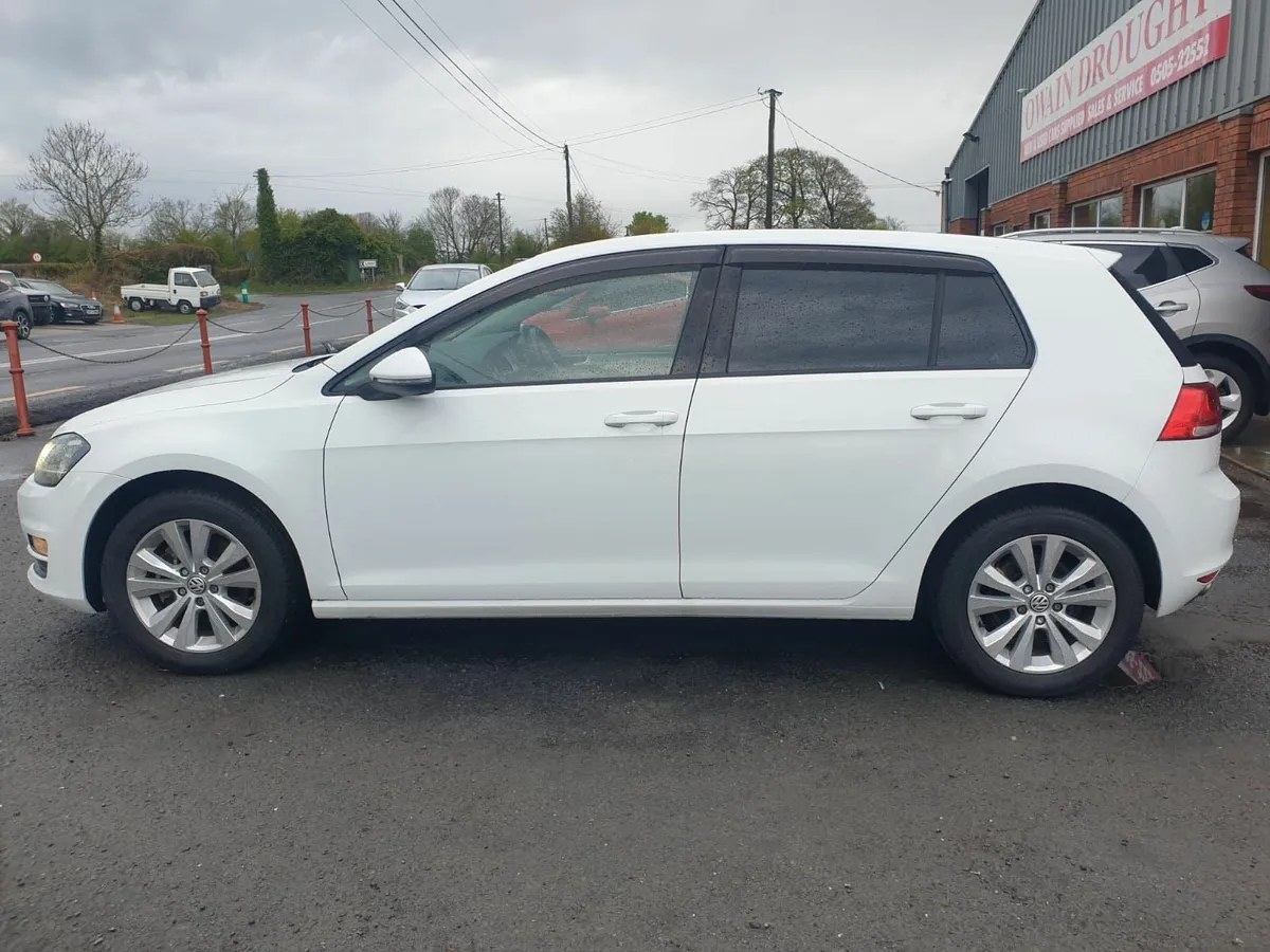Volkswagen Golf 2015 - Image 1