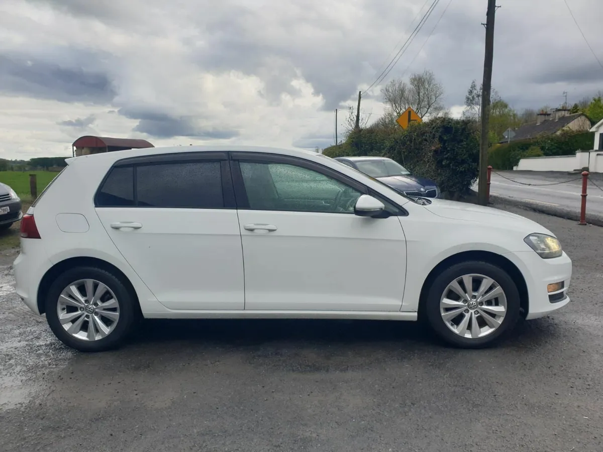 Volkswagen Golf 2015 - Image 2