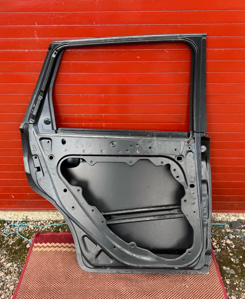 Ford Focus MK2 New Rear Left Door 2004-2011 - Image 2