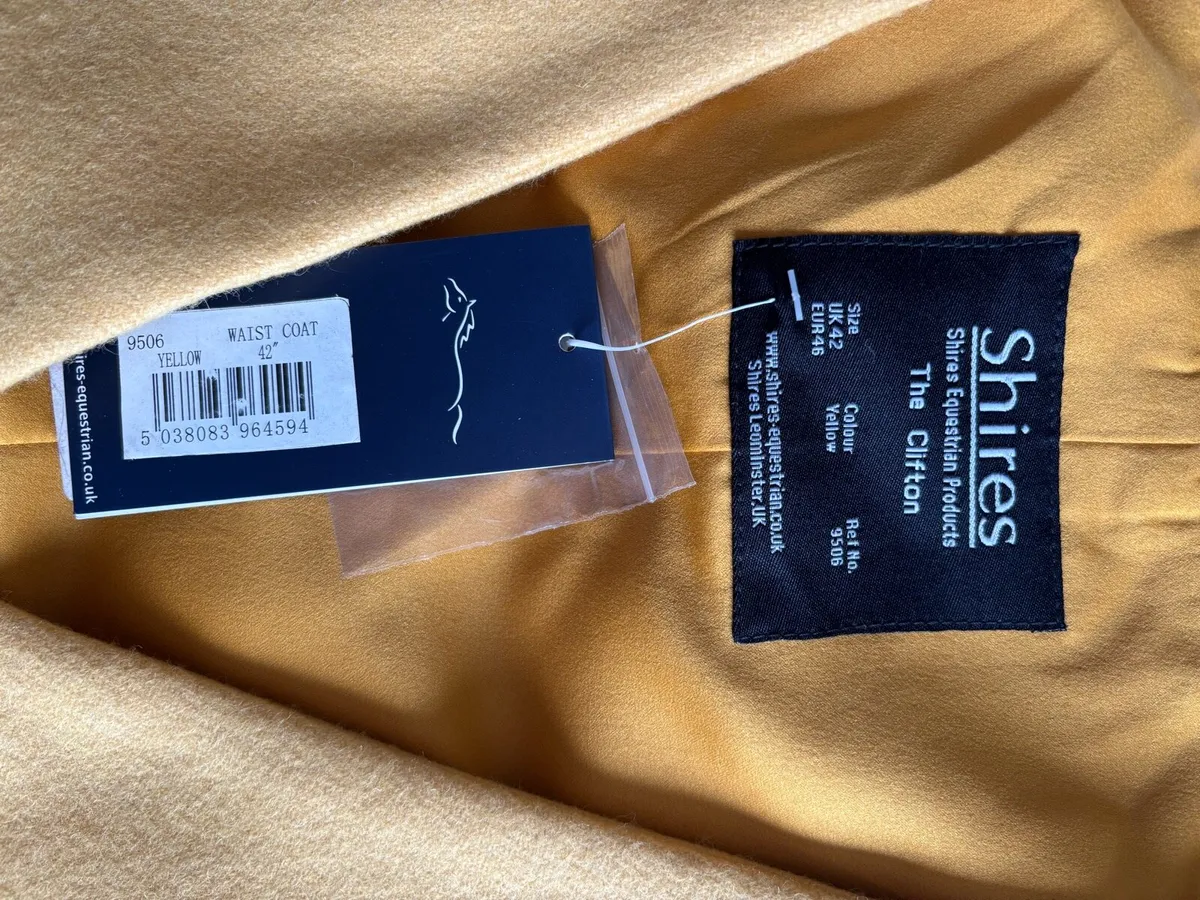 Men’s New Shires Hunting Waistcoat - Image 3