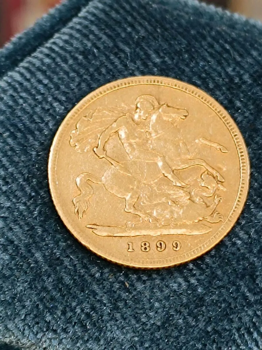 1899 Half Sovereign, 22k Gold Coin - Image 1