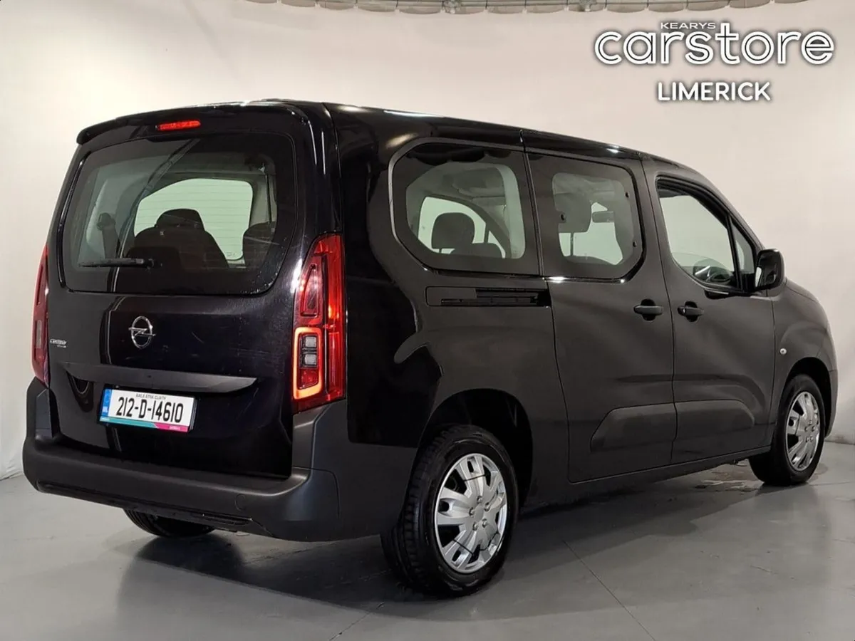Opel Combo 1.5 Turbo D 100PS Energy XL 7 Seater - Image 3