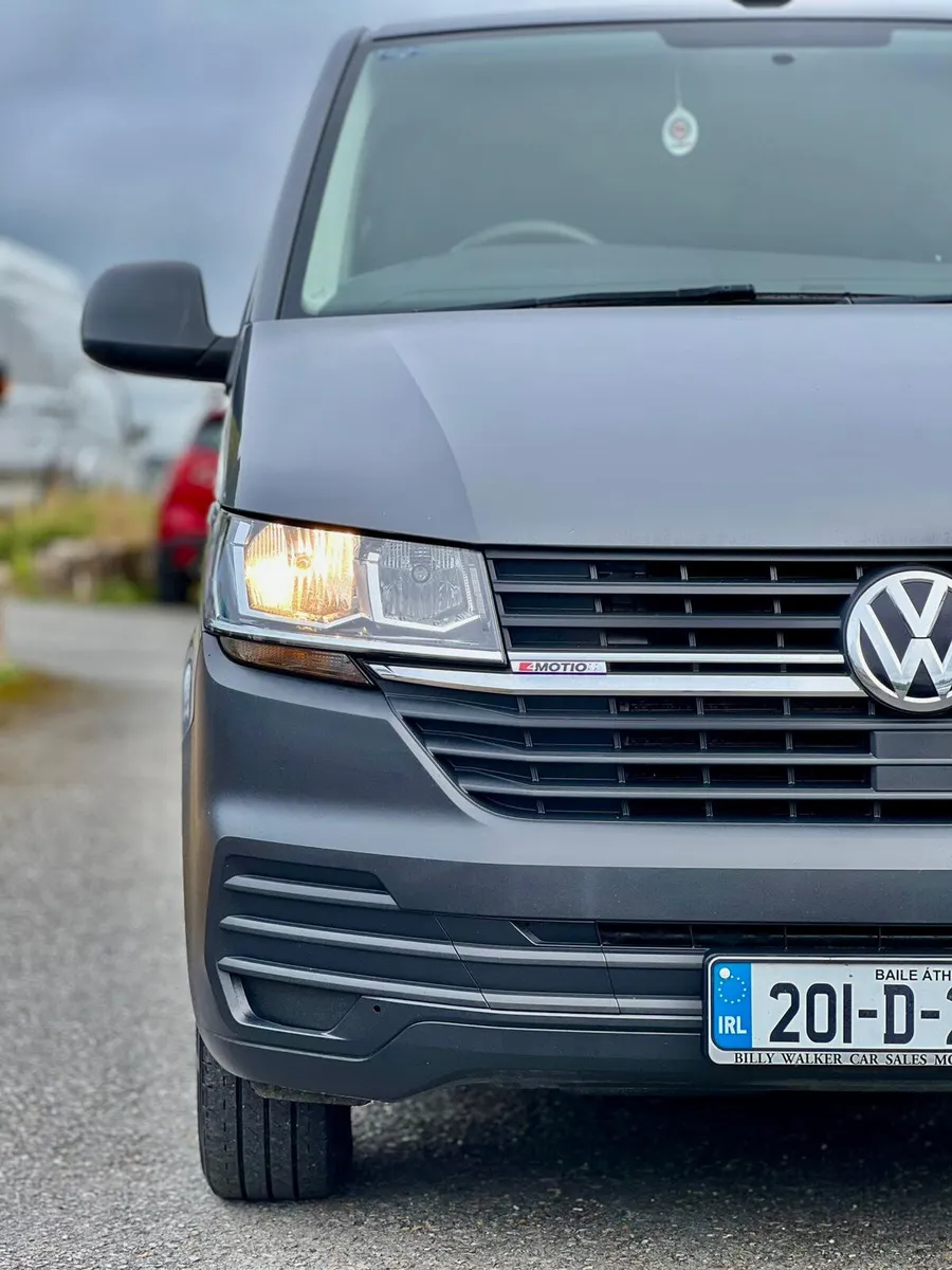 Volkswagen Transporter 2020 4 Motion - Image 4