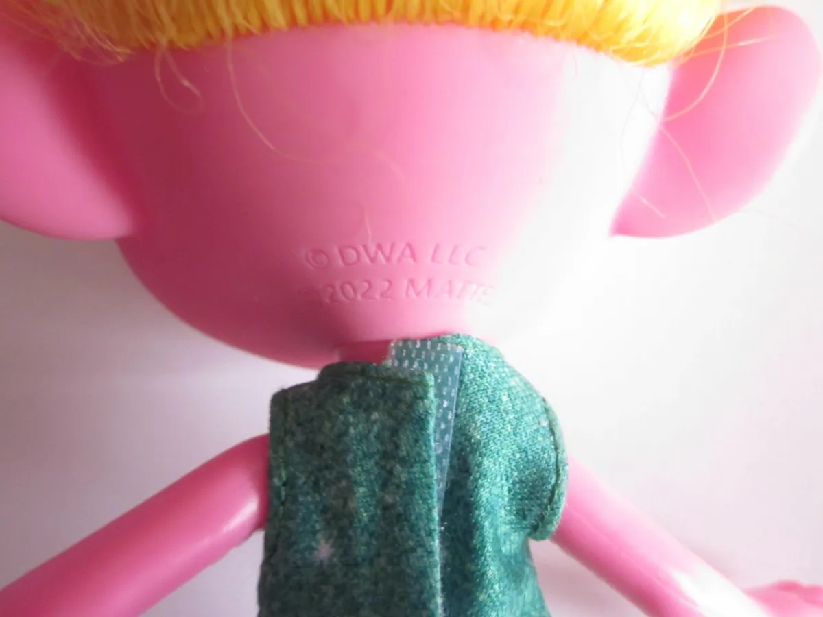 Dreamworks Trolls BandTogether Trendsettin Doll - Image 3