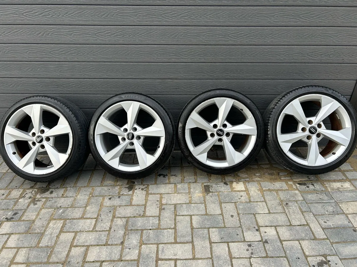 18” GENUINE AUDI A3 ALLOY WHEELS & TYRES - Image 2